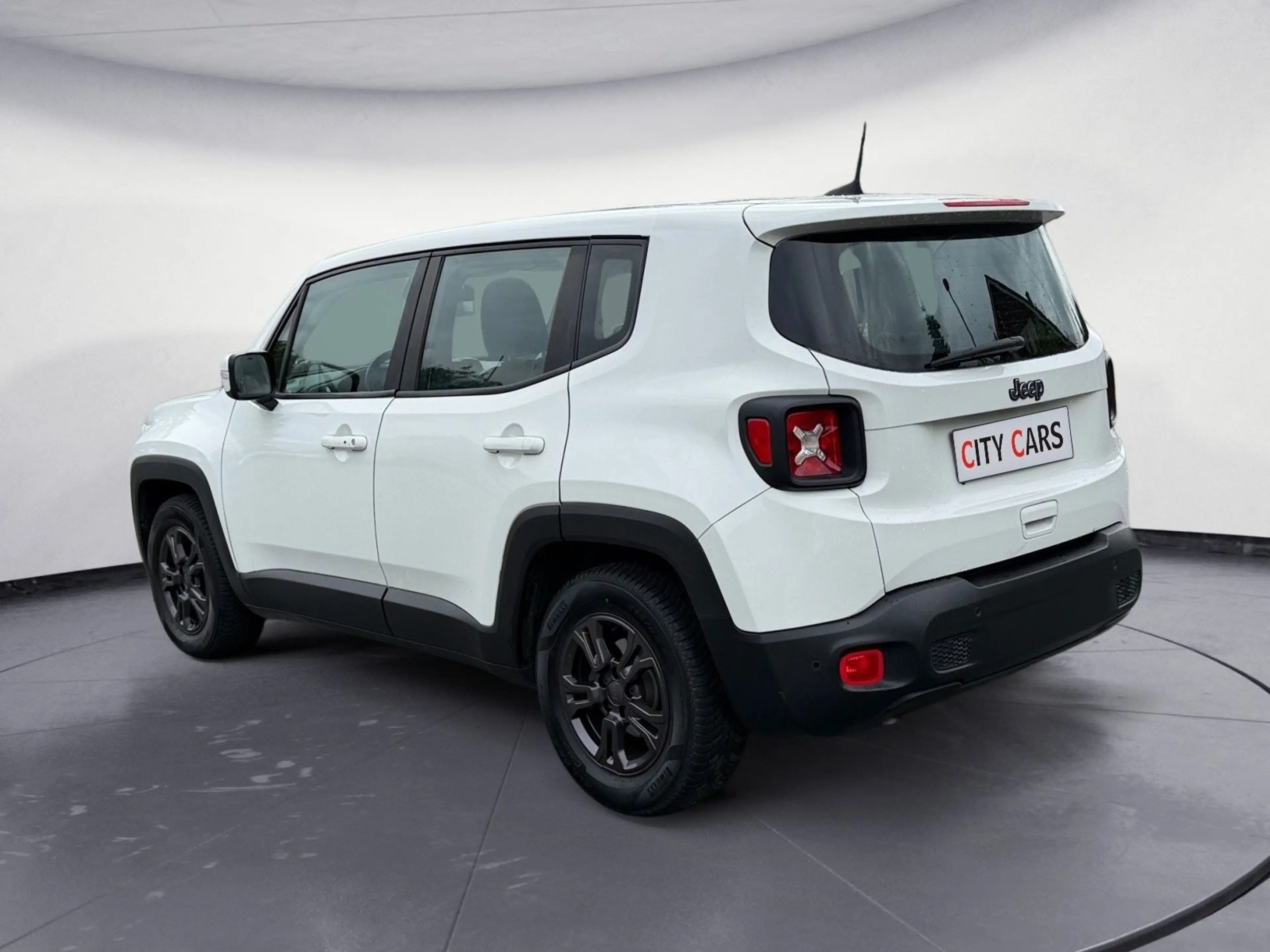 Jeep Renegade Longitude FWD — photo 4