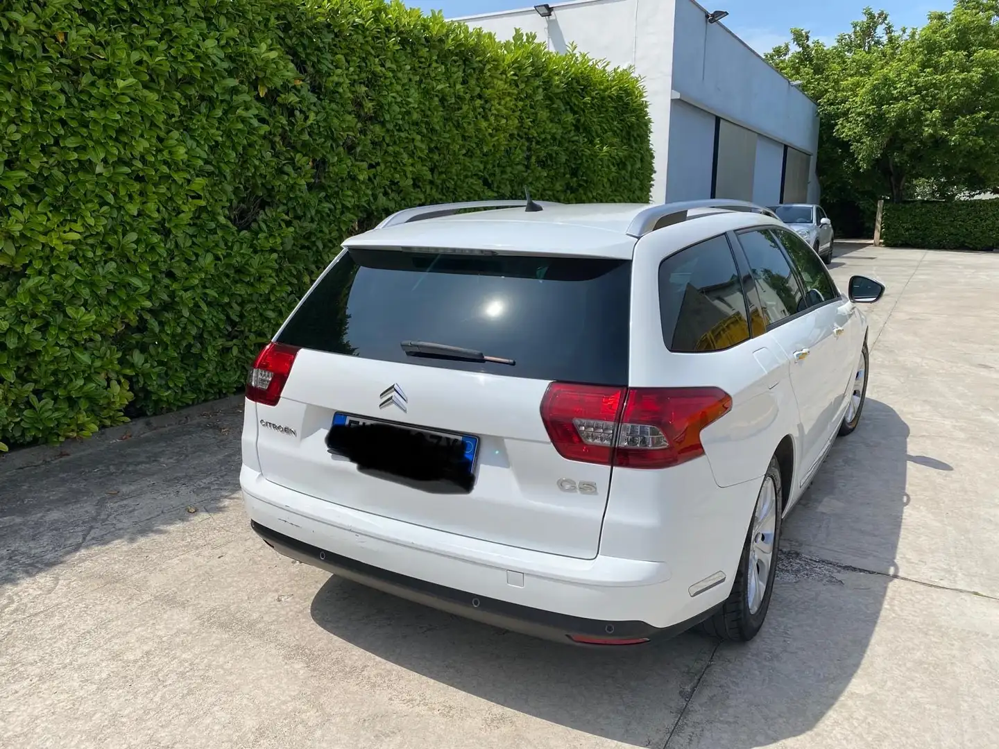 Citroen C5 Tourer 2.0 hdi 16v Dynamique 163cv auto - 2
