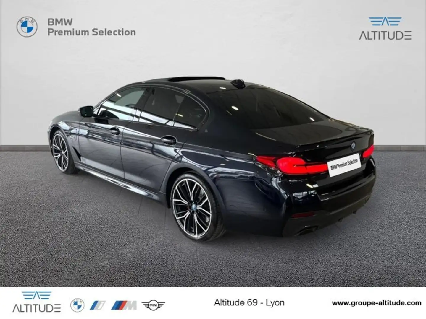 BMW 545 545eA xDrive 394ch M Sport Steptronic Czarny - 2