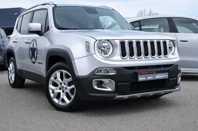 Jeep Renegade view 10