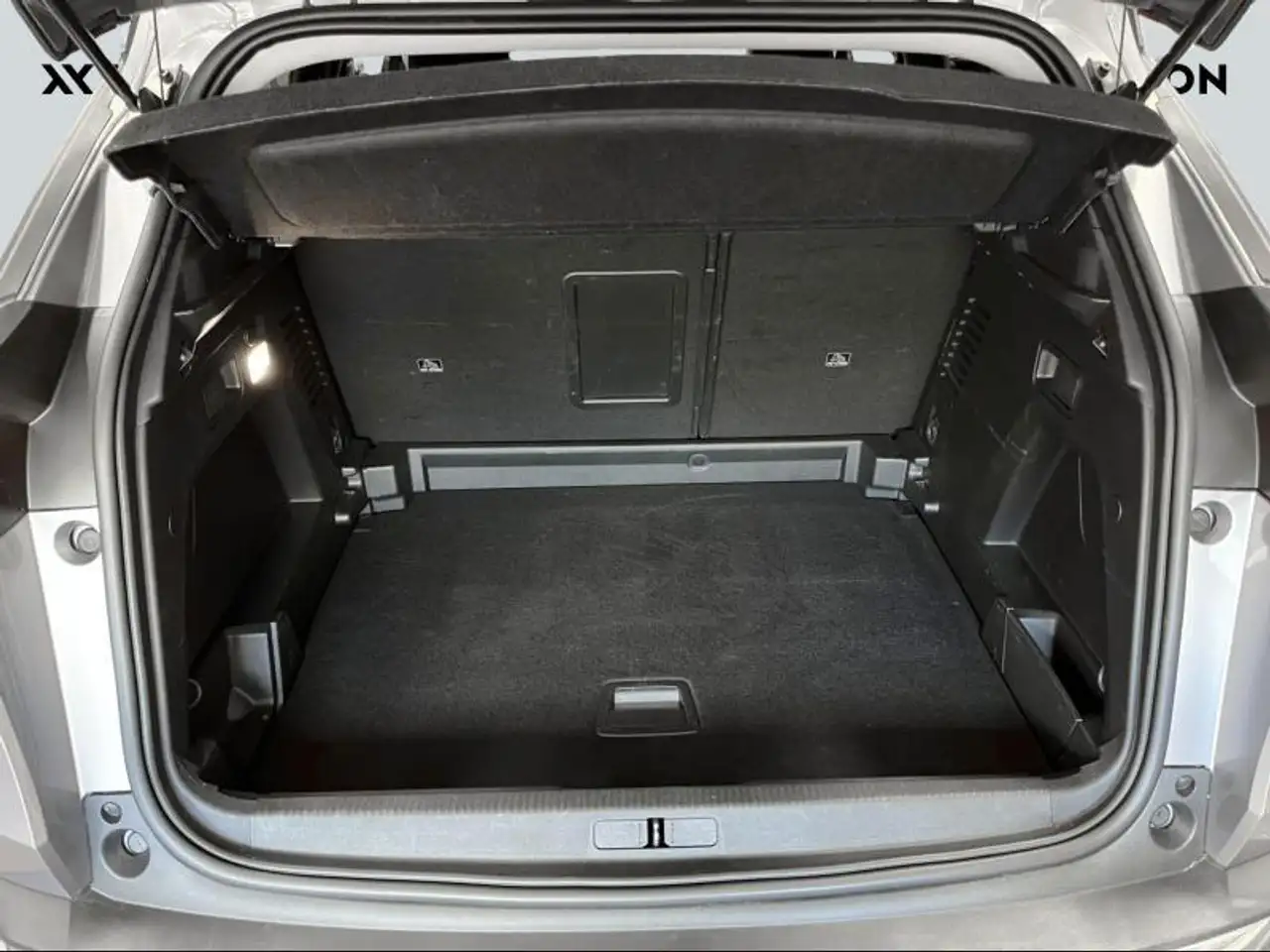Peugeot 3008 Allure 12