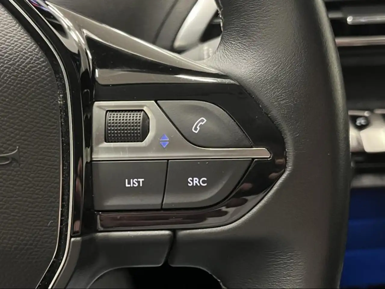 Peugeot 3008 Allure 18