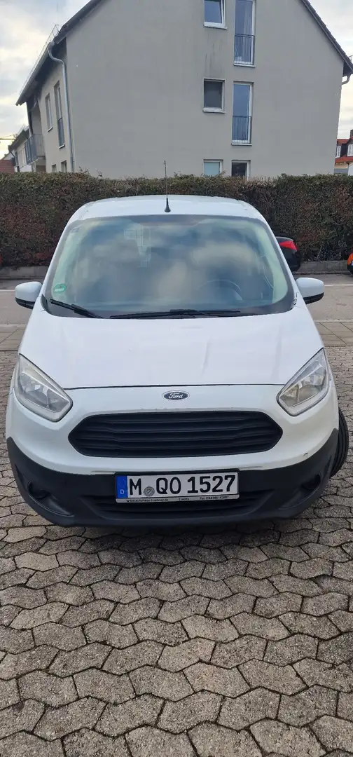 Ford Courier - 2