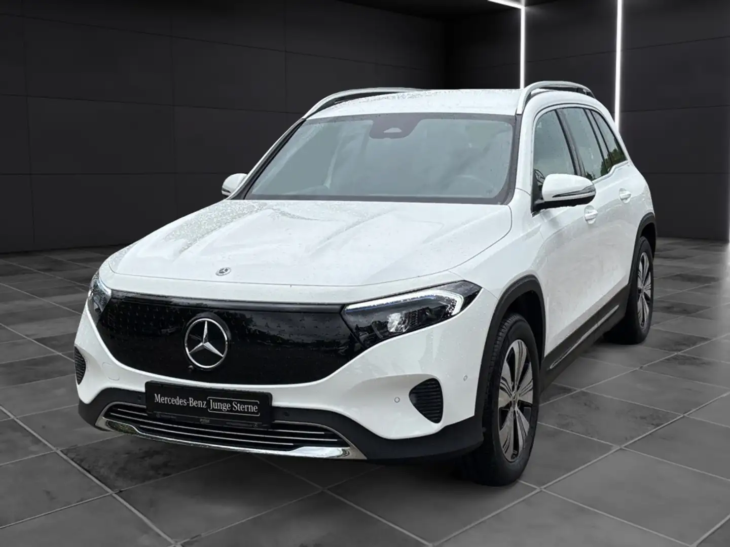 Mercedes-Benz EQB 350 4MATIC Progressive Advanced Weiß - 2