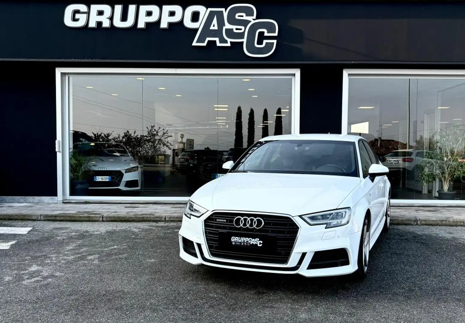 Audi A3 2.0 tdi 184 CV quattro S LINE s-tronic Blanc - 1