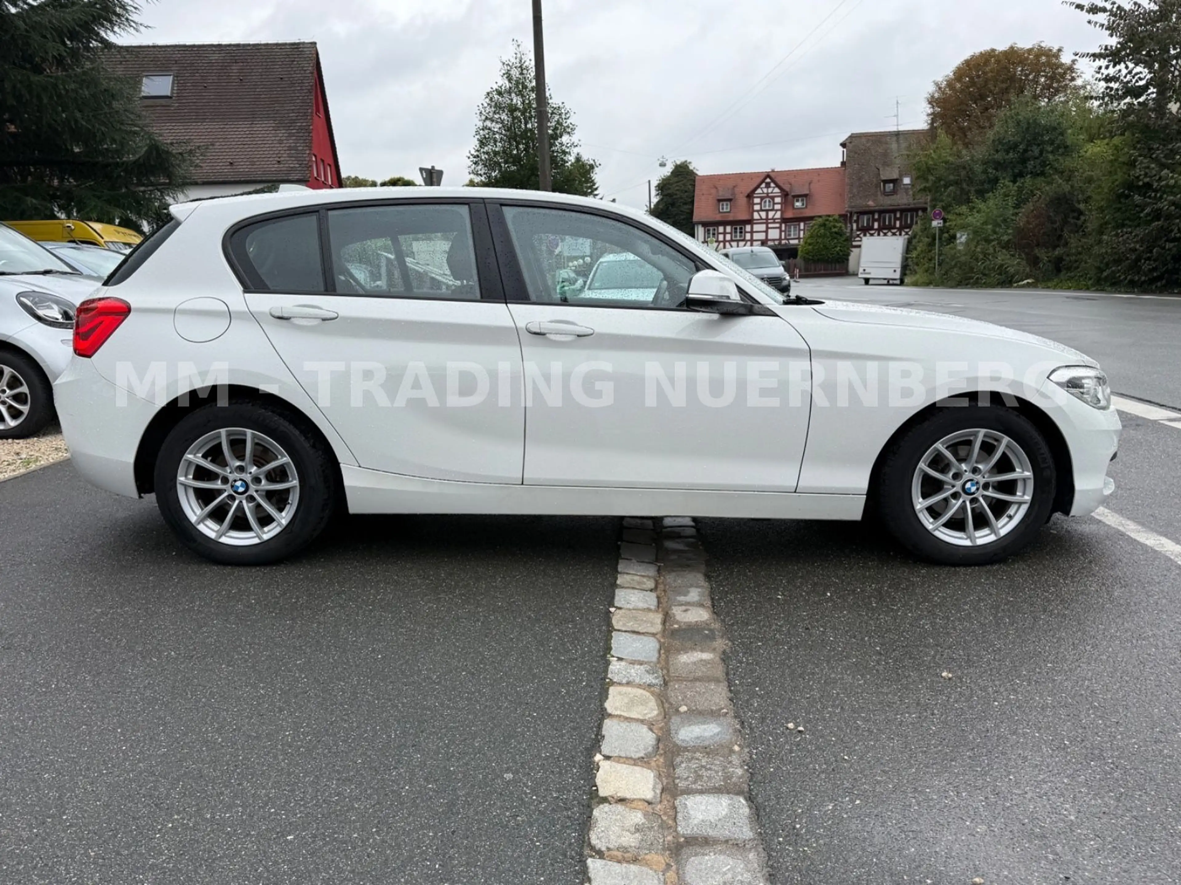 BMW 116 i 5 TÜRIG-KLIMAAUT.-ALU-2.HD-EU6 — photo 4