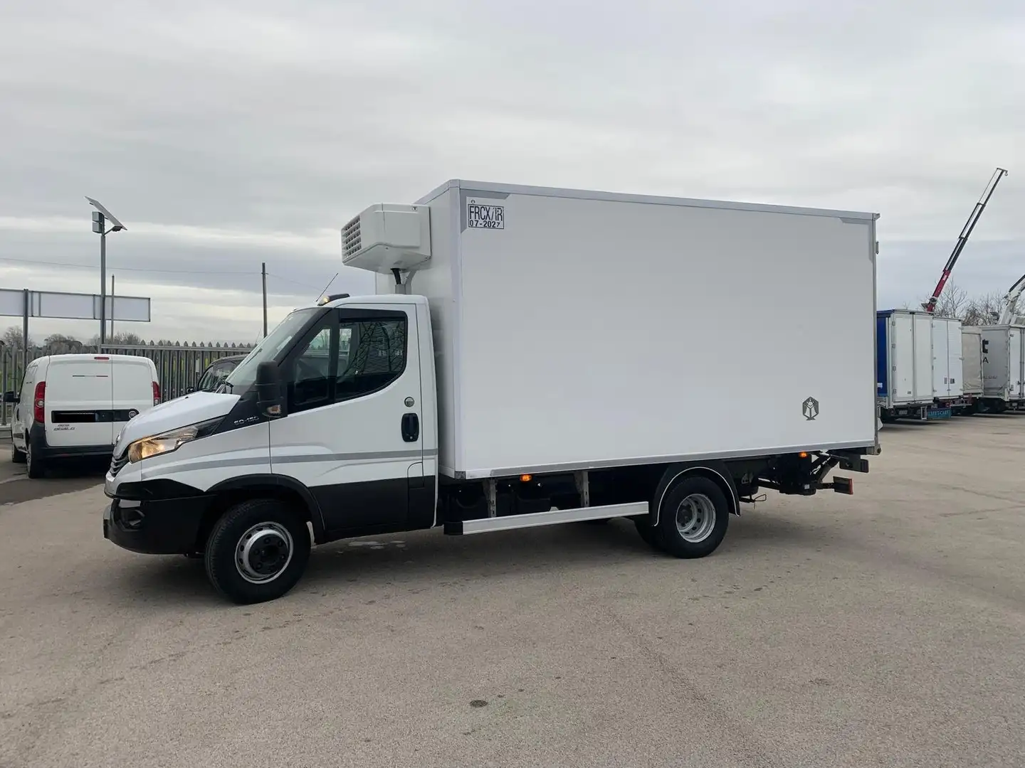 Iveco daily 60c15 frigo con sponda euro 6 Bianco - 2