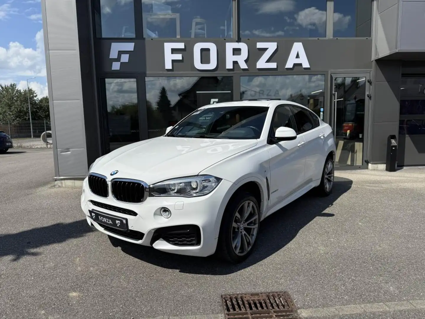 BMW X6 xDrive 30d - BVA F16 F86 M Sport Blanc - 1