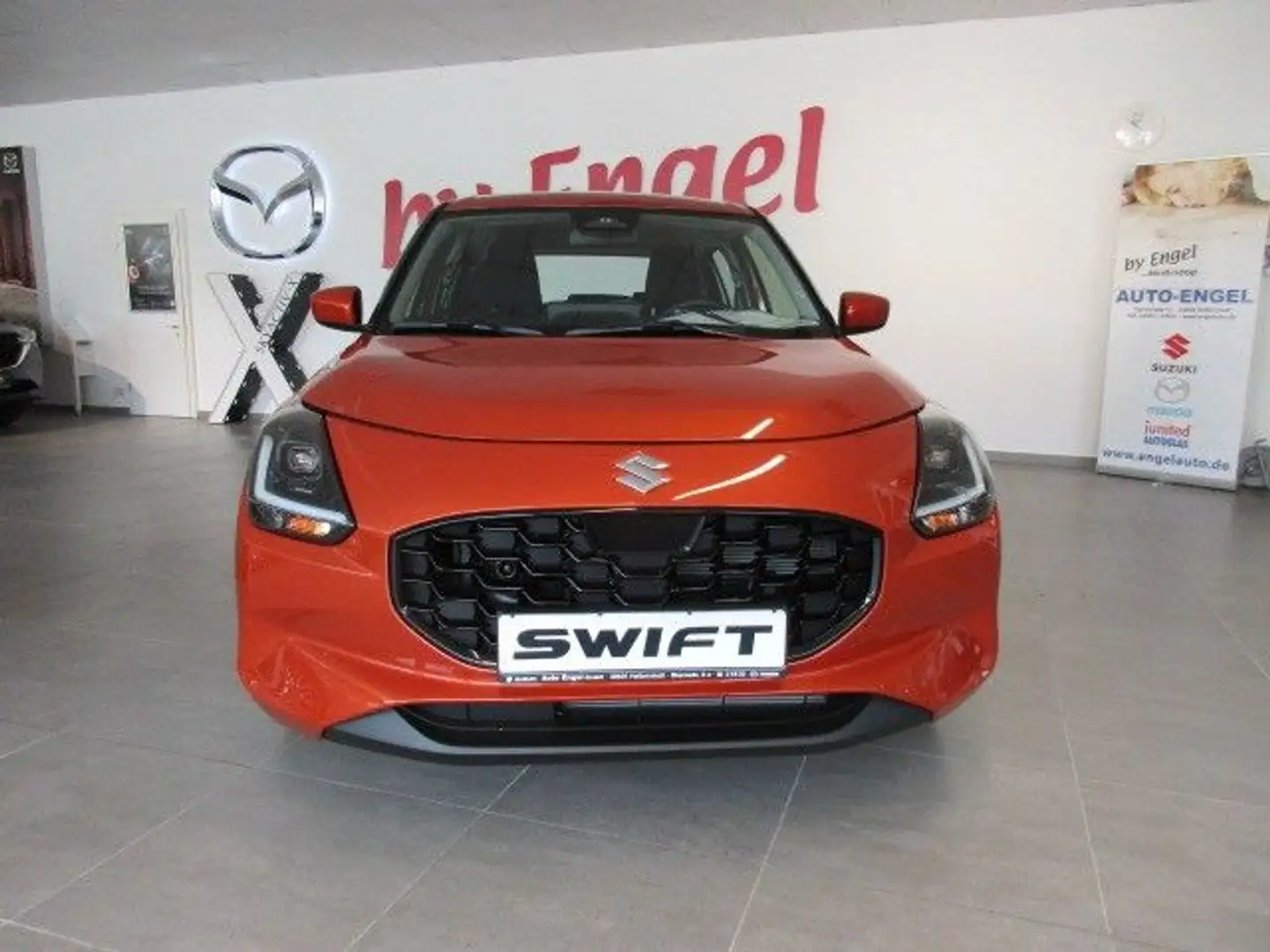 Suzuki Swift 1.2 HYBRID Club sofort Oranje - 2