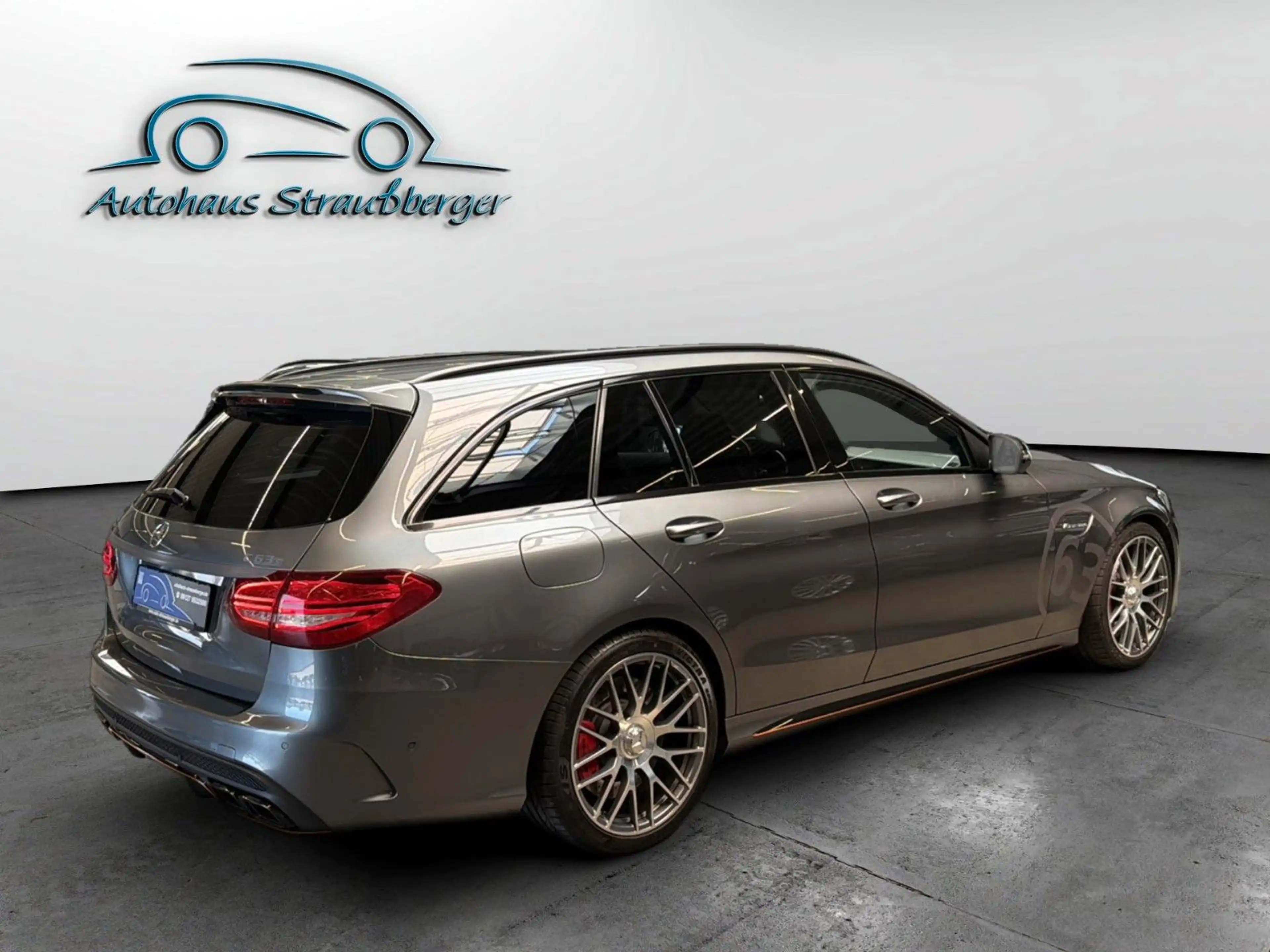 Mercedes-Benz C 63 AMG C 63s AMG T-Modell 360° ACC HuD Pano Leder — photo 3