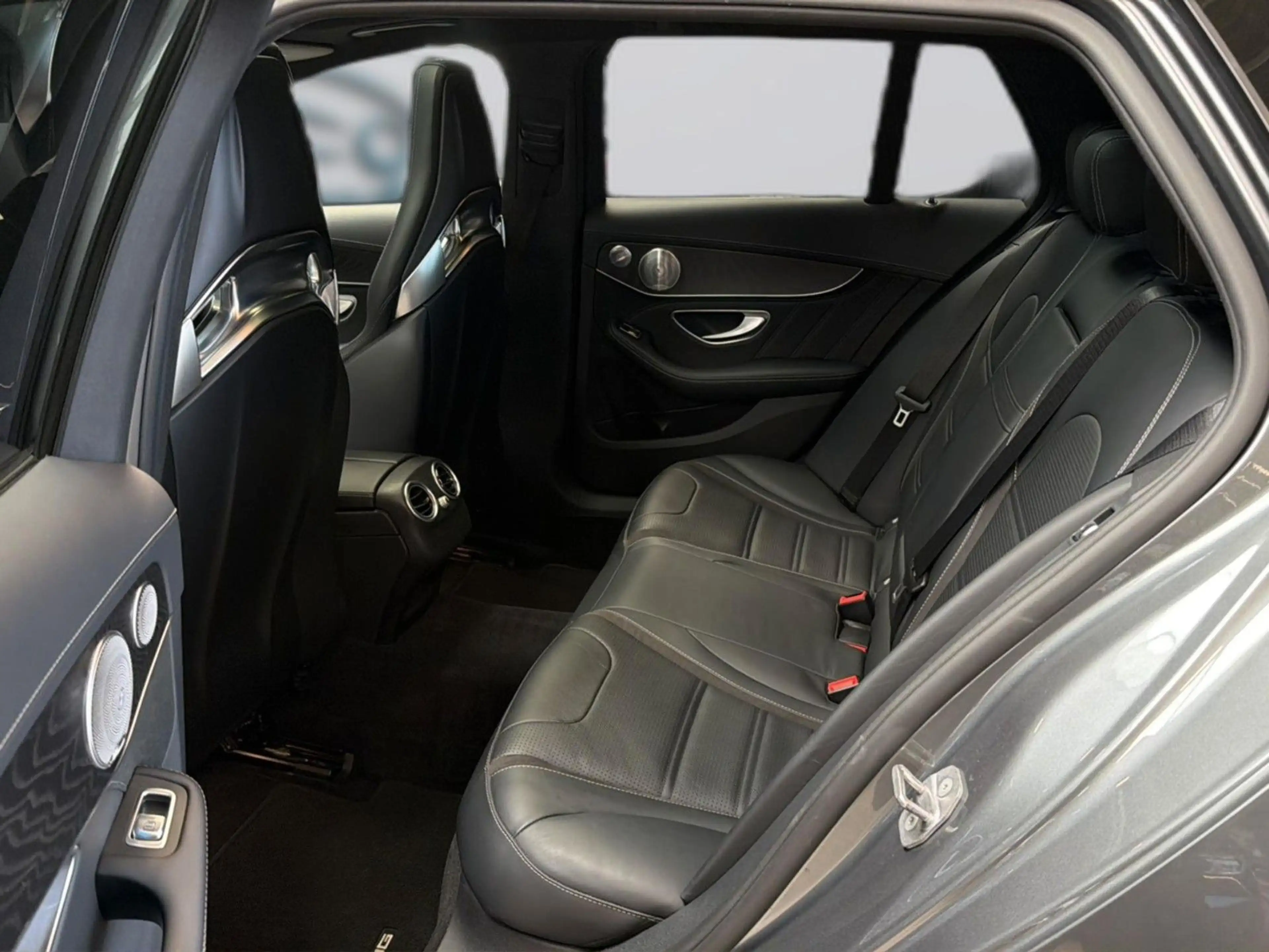Mercedes-Benz C 63 AMG C 63s AMG T-Modell 360° ACC HuD Pano Leder — photo 9