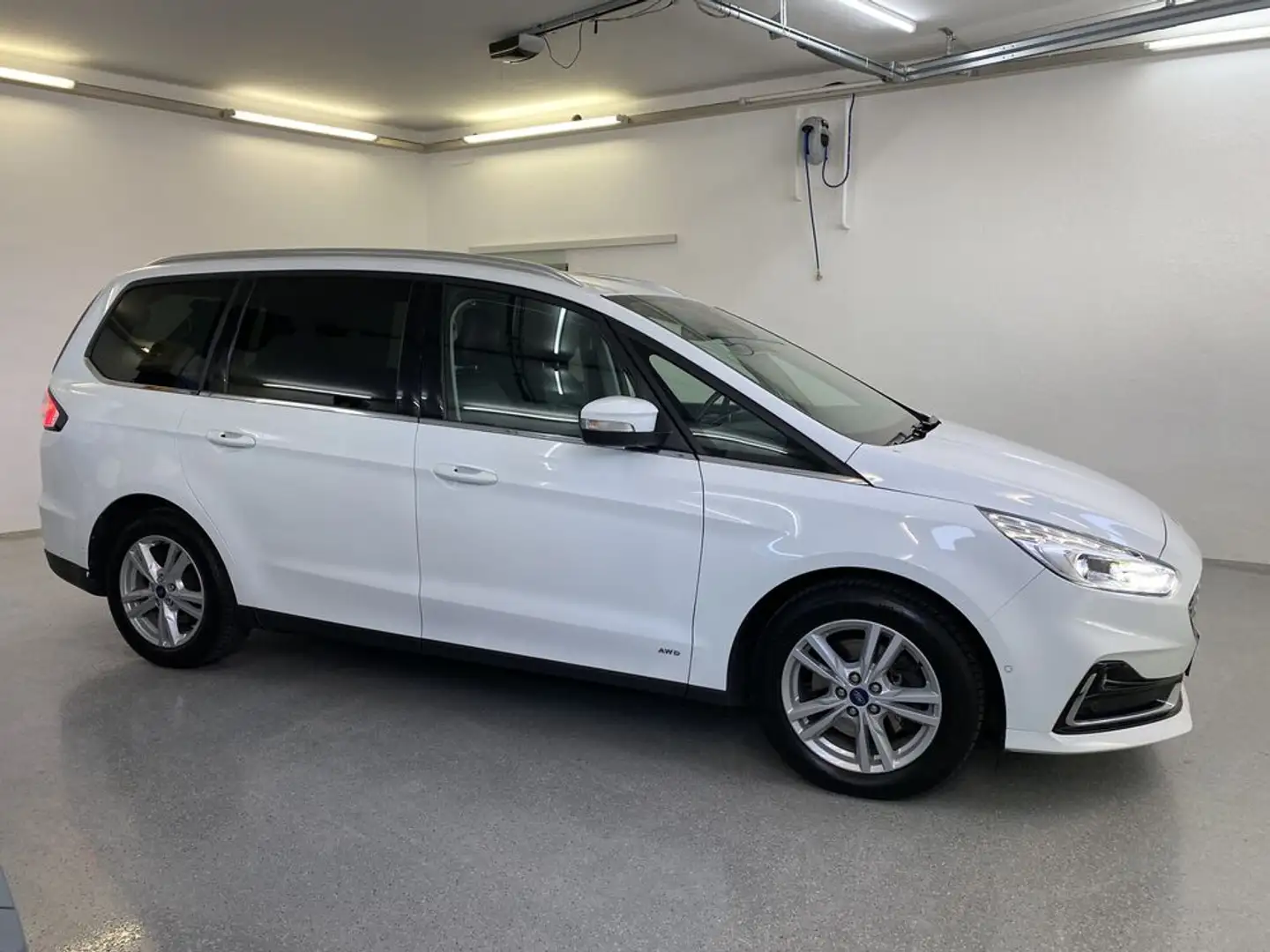 Ford Galaxy AWD Titanium Weiß - 2