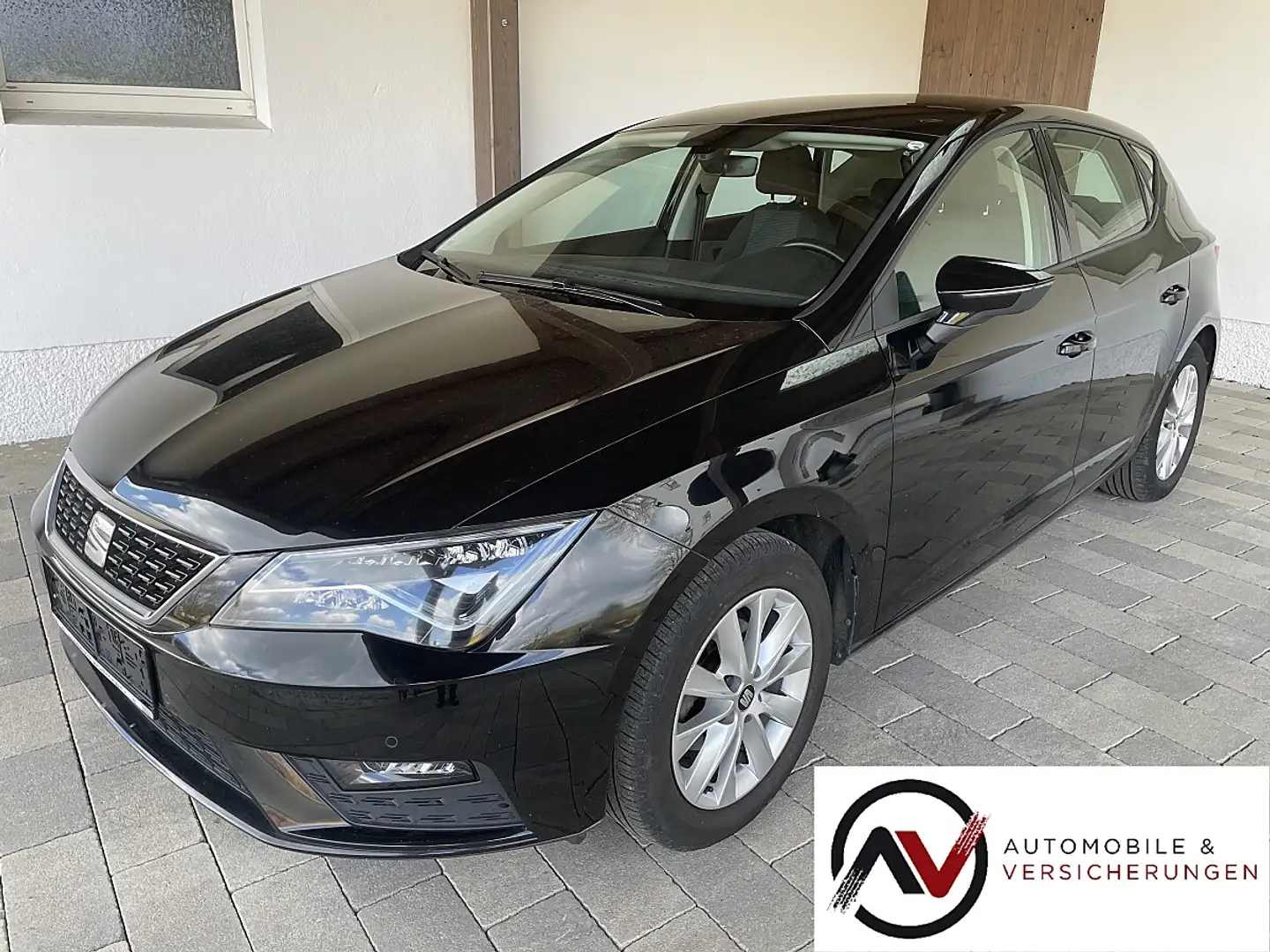 SEAT Leon Xcellence 1,5 TSI -VOLL LED-NAVI PLUS-FRONTASSI... Schwarz - 1