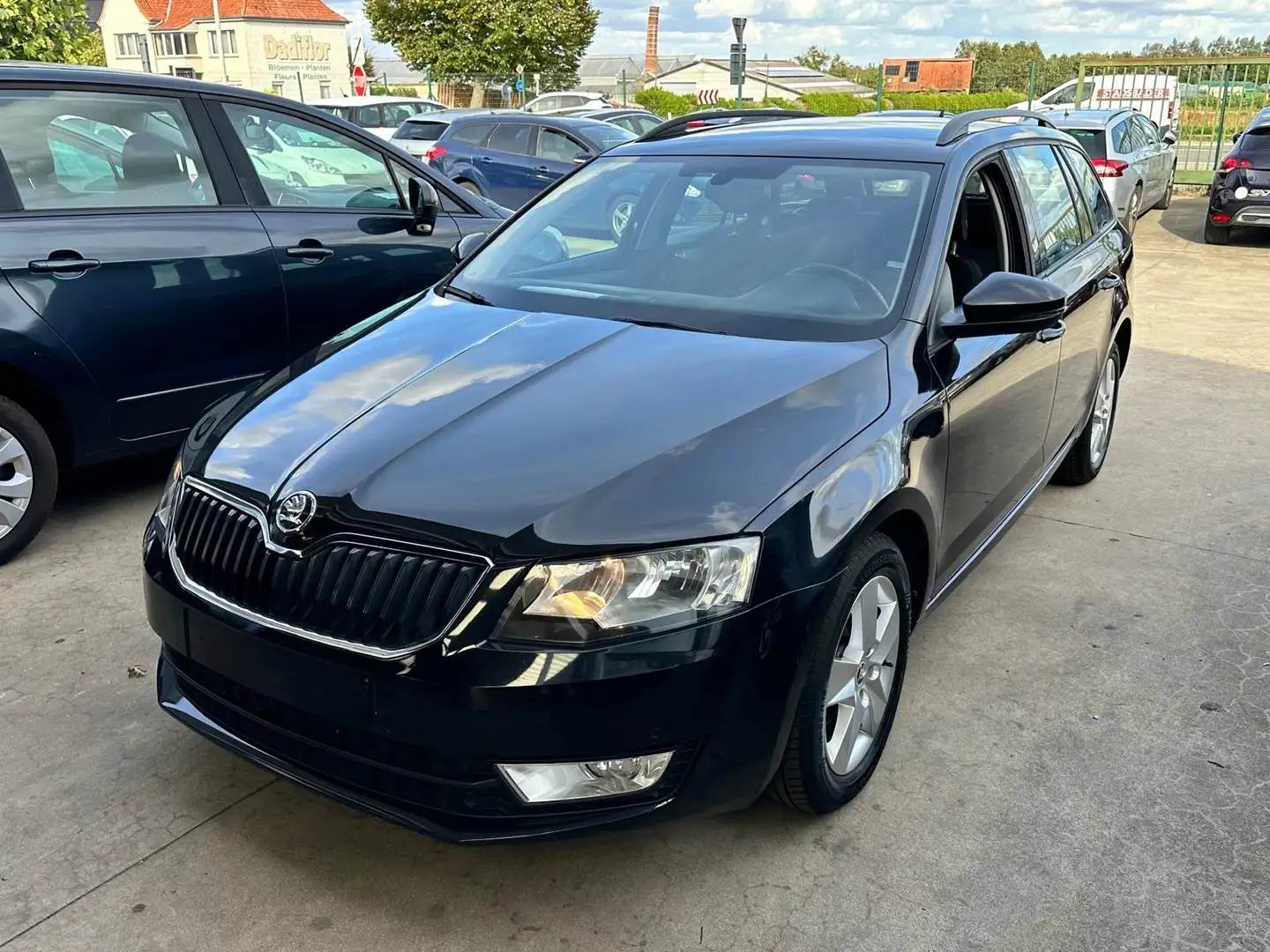Skoda Octavia Octavia Combi 1.6 TDI Active Zwart - 2