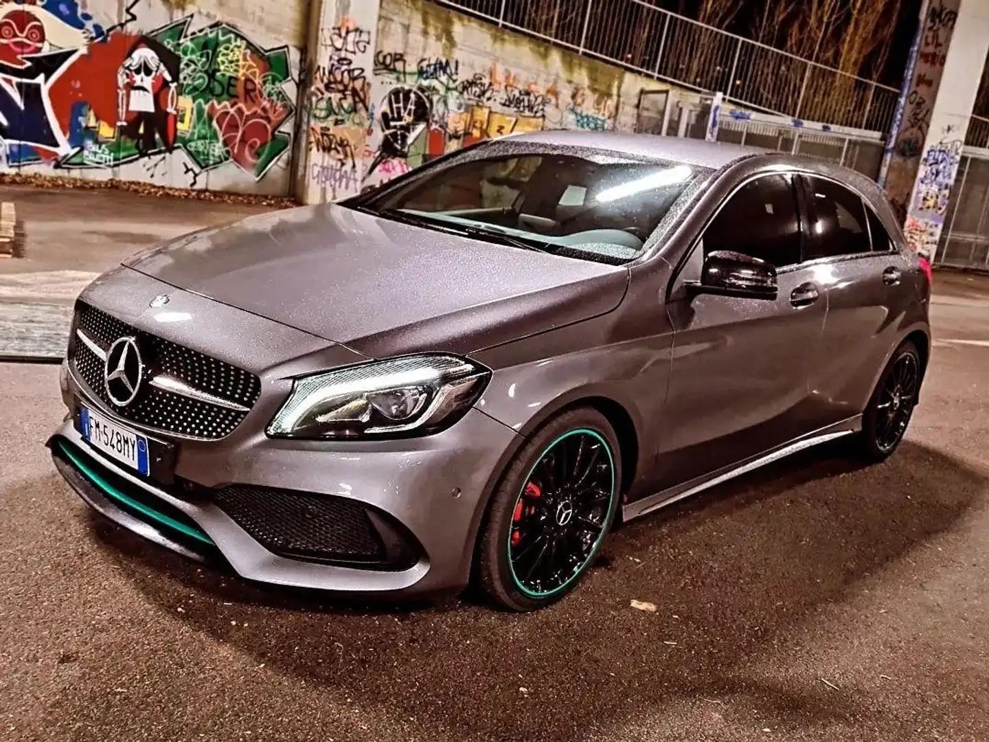 Mercedes-Benz A 200 Night edition Grigio - 1