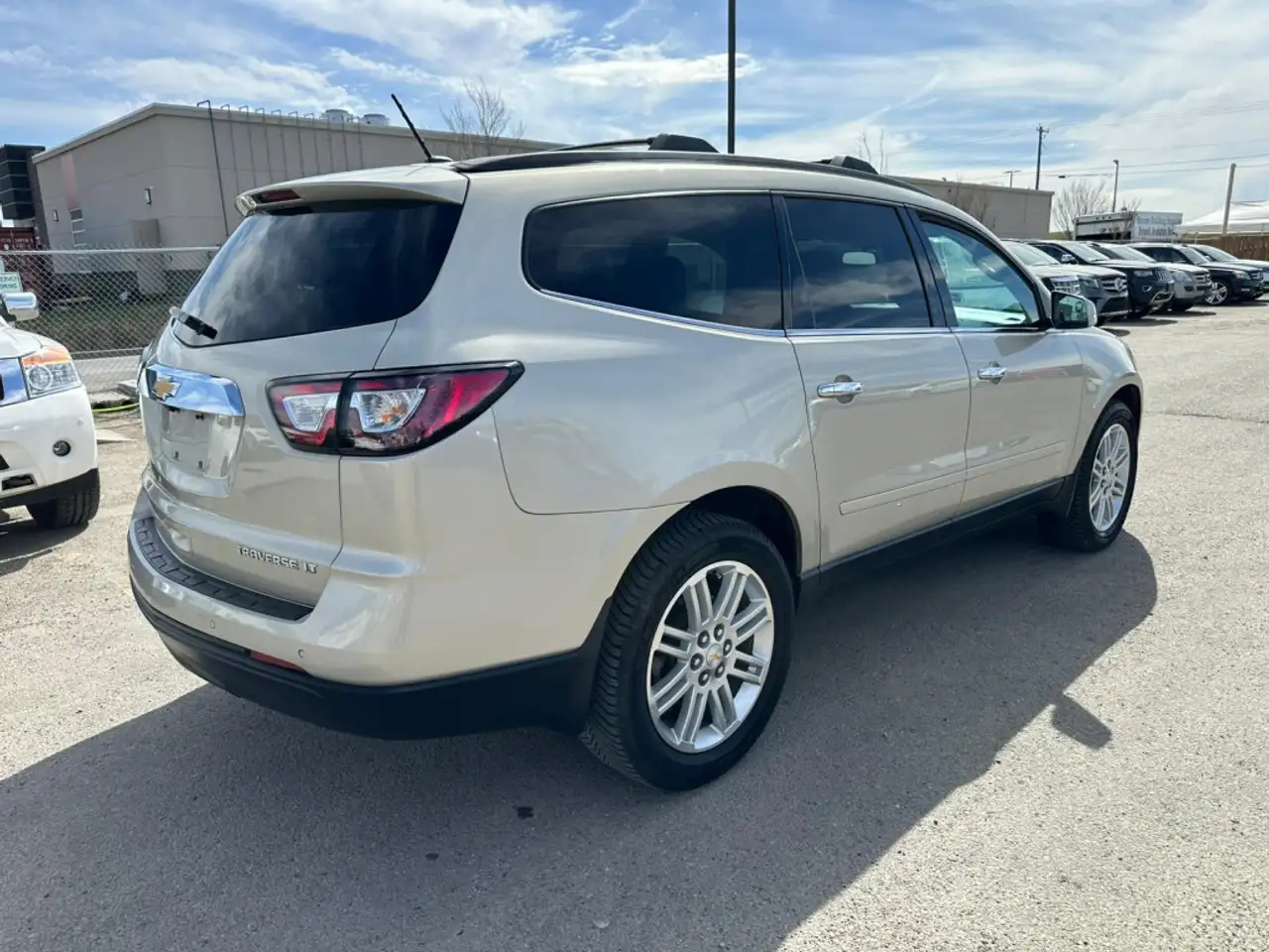 Chevrolet Traverse снимка Chevrolet Traverse