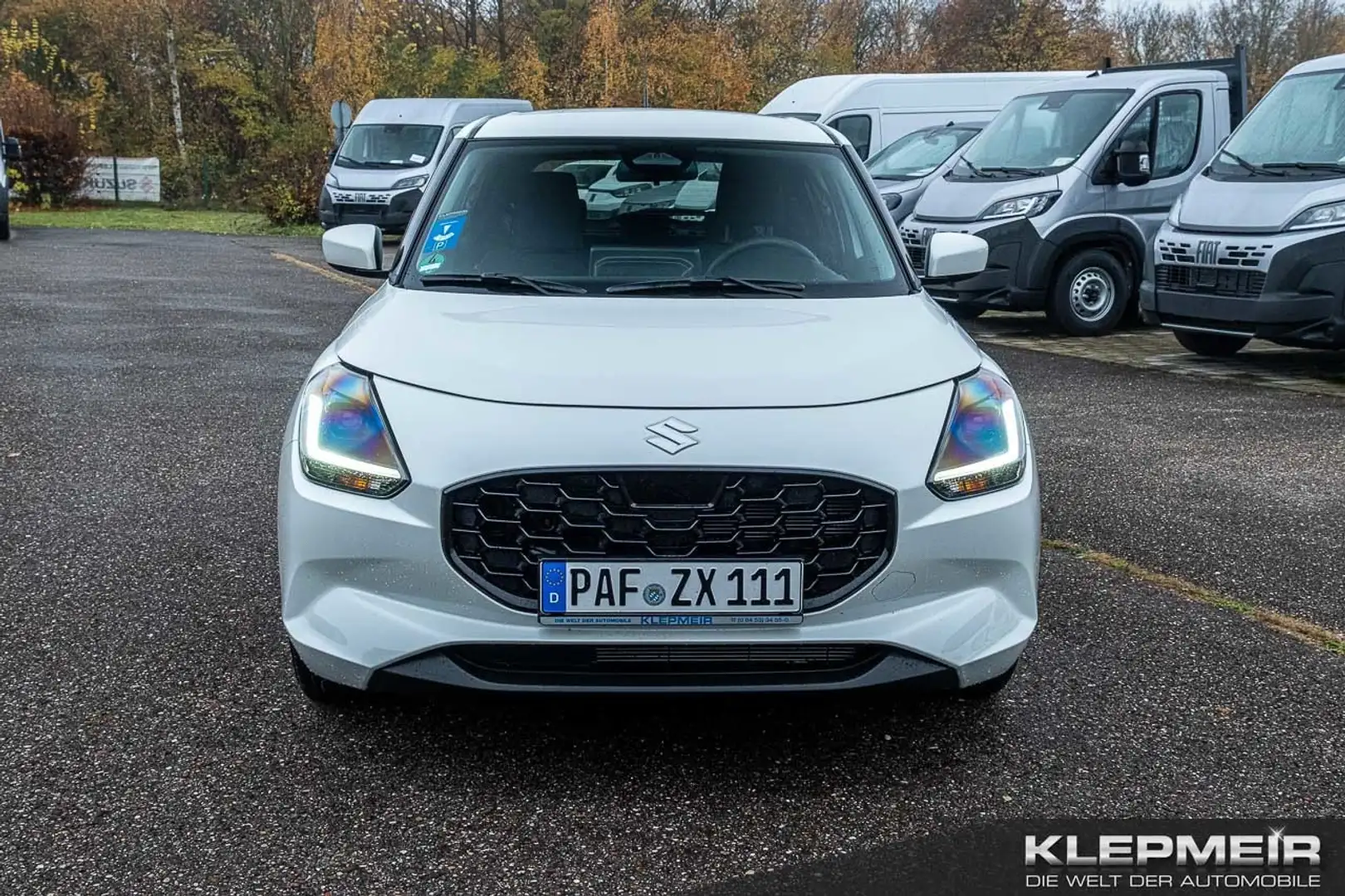 Suzuki Swift Comfort Hybrid Weiß - 2