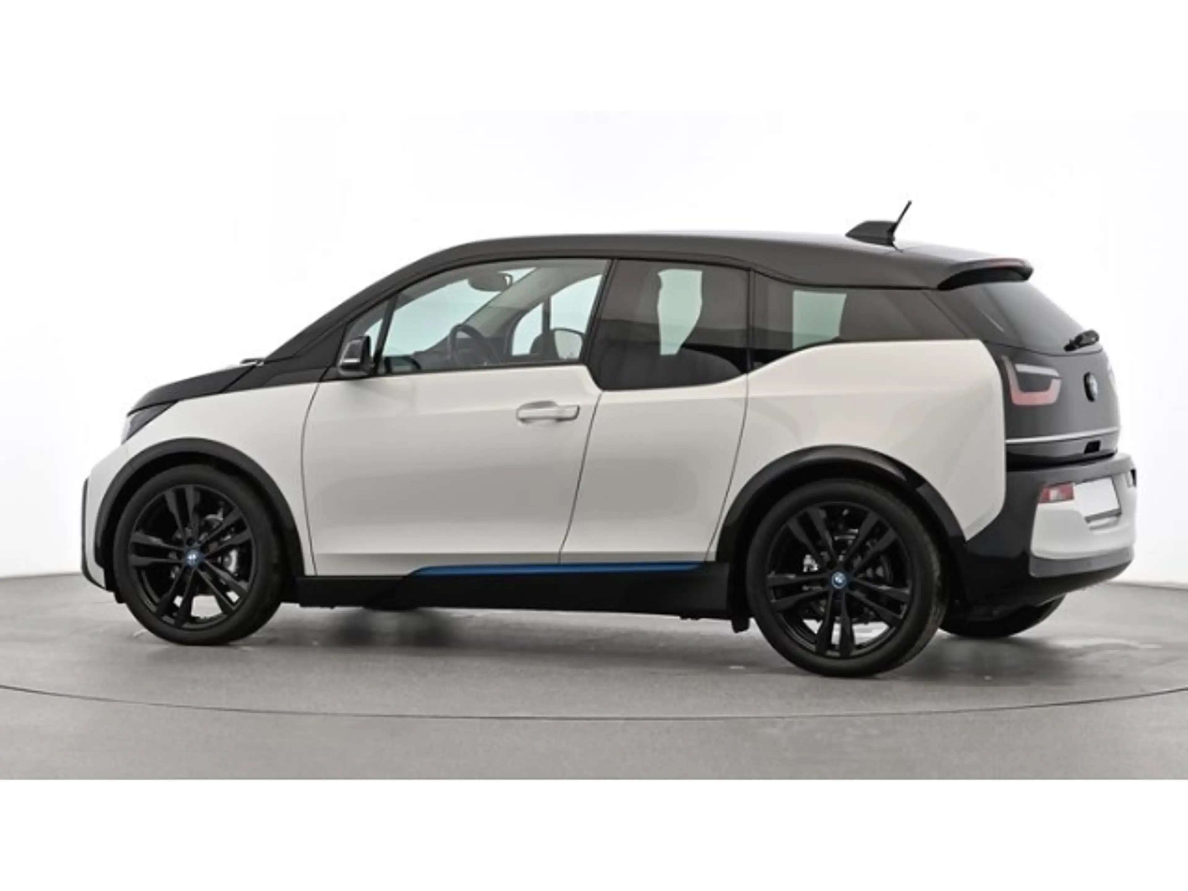 BMW i3 120Ah SPORTPAKET+NAVI+SHZ+PDC+DAB+MFL+USB+CAM — photo 14