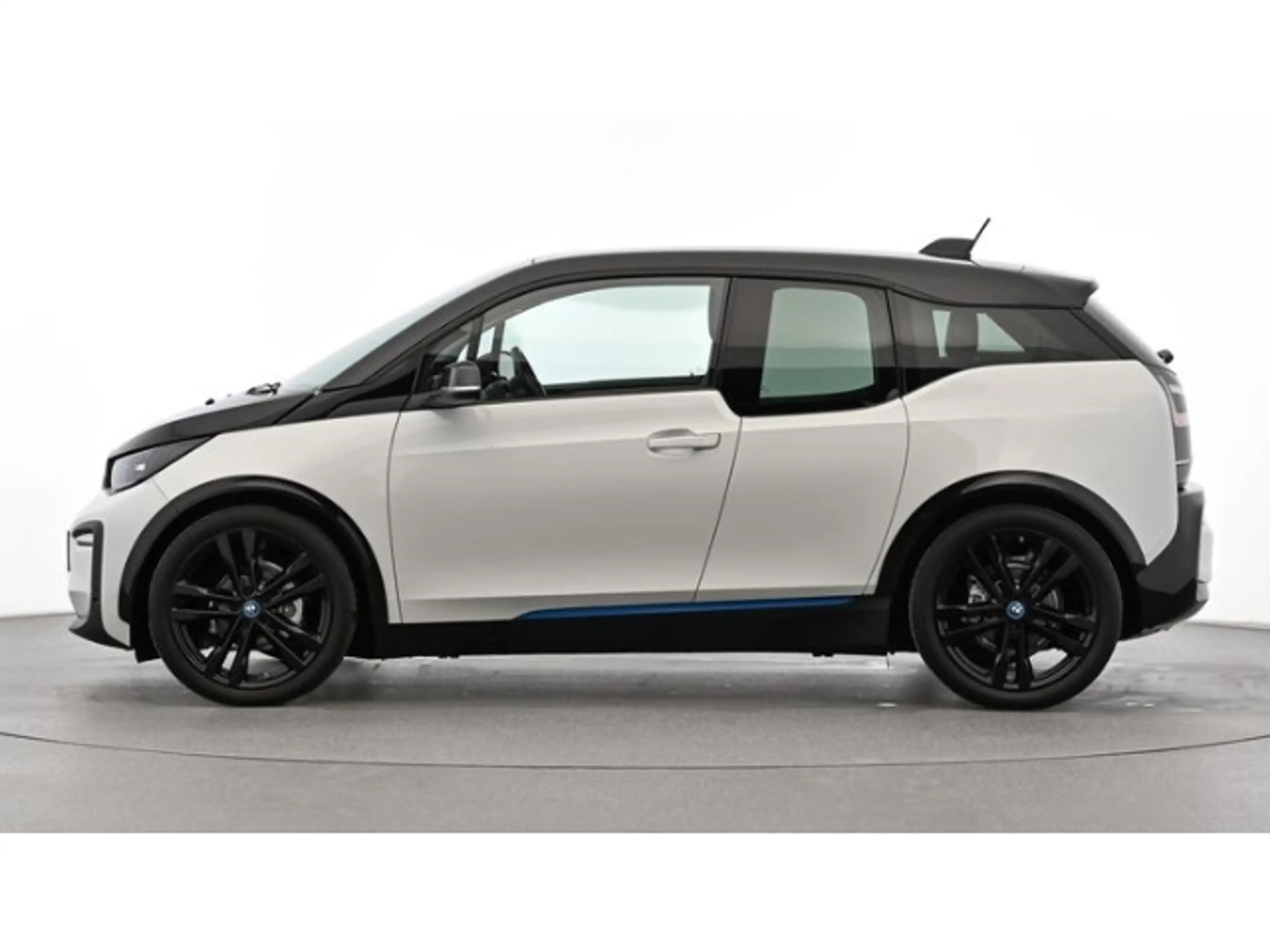 BMW i3 120Ah SPORTPAKET+NAVI+SHZ+PDC+DAB+MFL+USB+CAM — photo 15