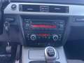 BMW 318 318d Touring Negro - thumbnail 15