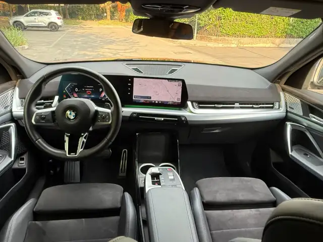 BMW X2 view 10