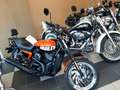 Harley-Davidson Street 750 Oranje - thumbnail 1
