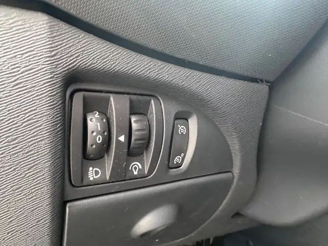 Renault Twingo view 13