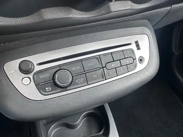 Renault Twingo view 16