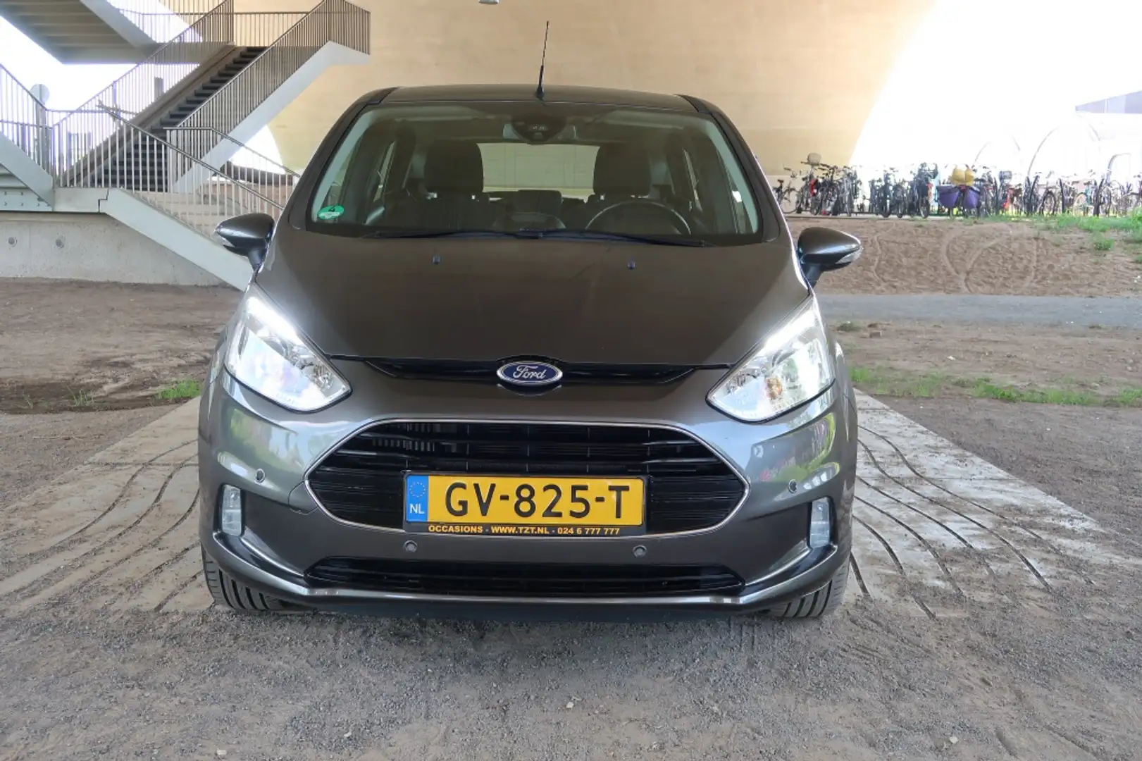 Ford B-Max 1.0 EcoB. Titanium met 53.672 km!! Šedá - 2