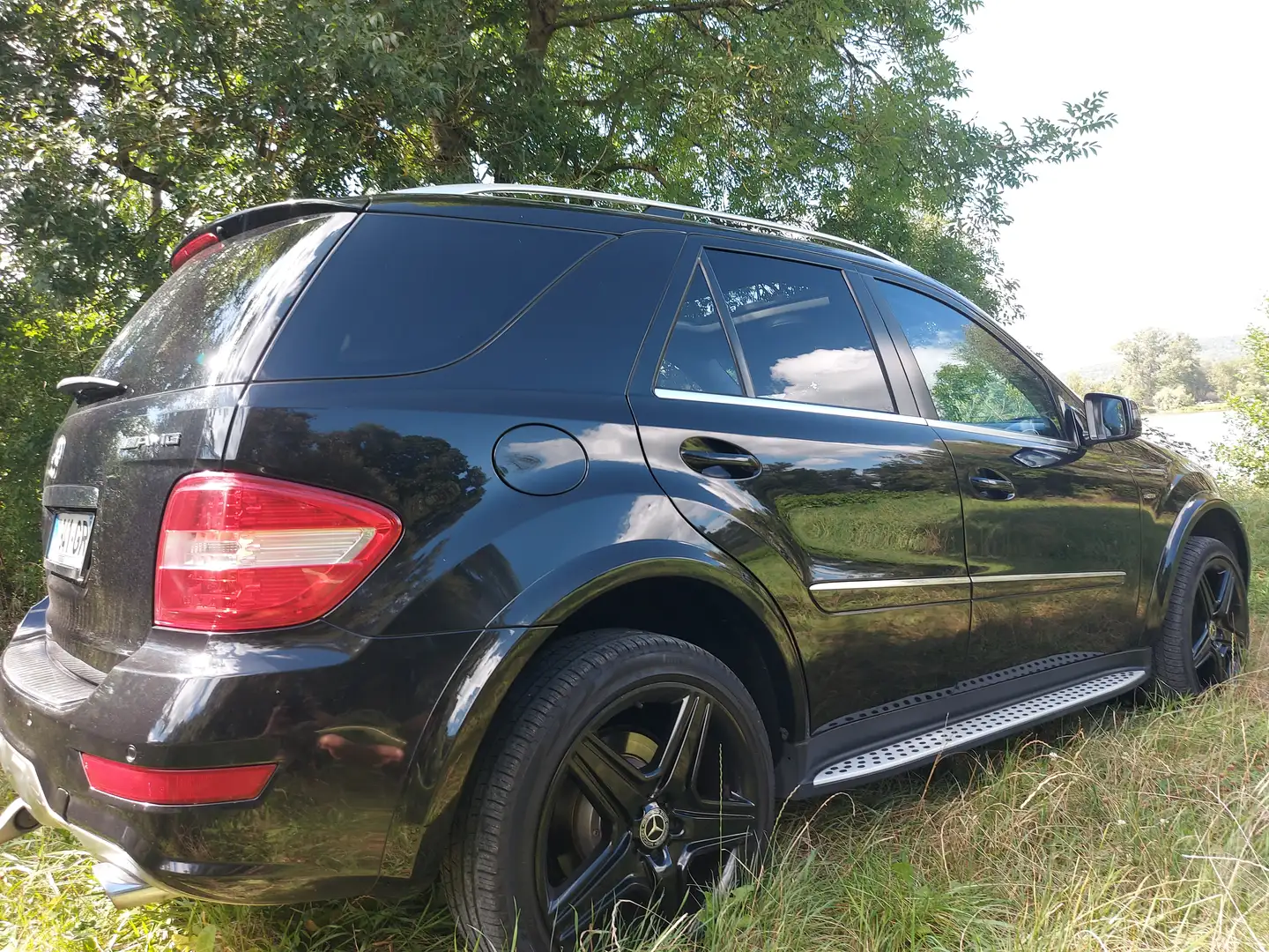Mercedes-Benz ML 300 ML 300 CDI BlueEfficiency A Negru - 2