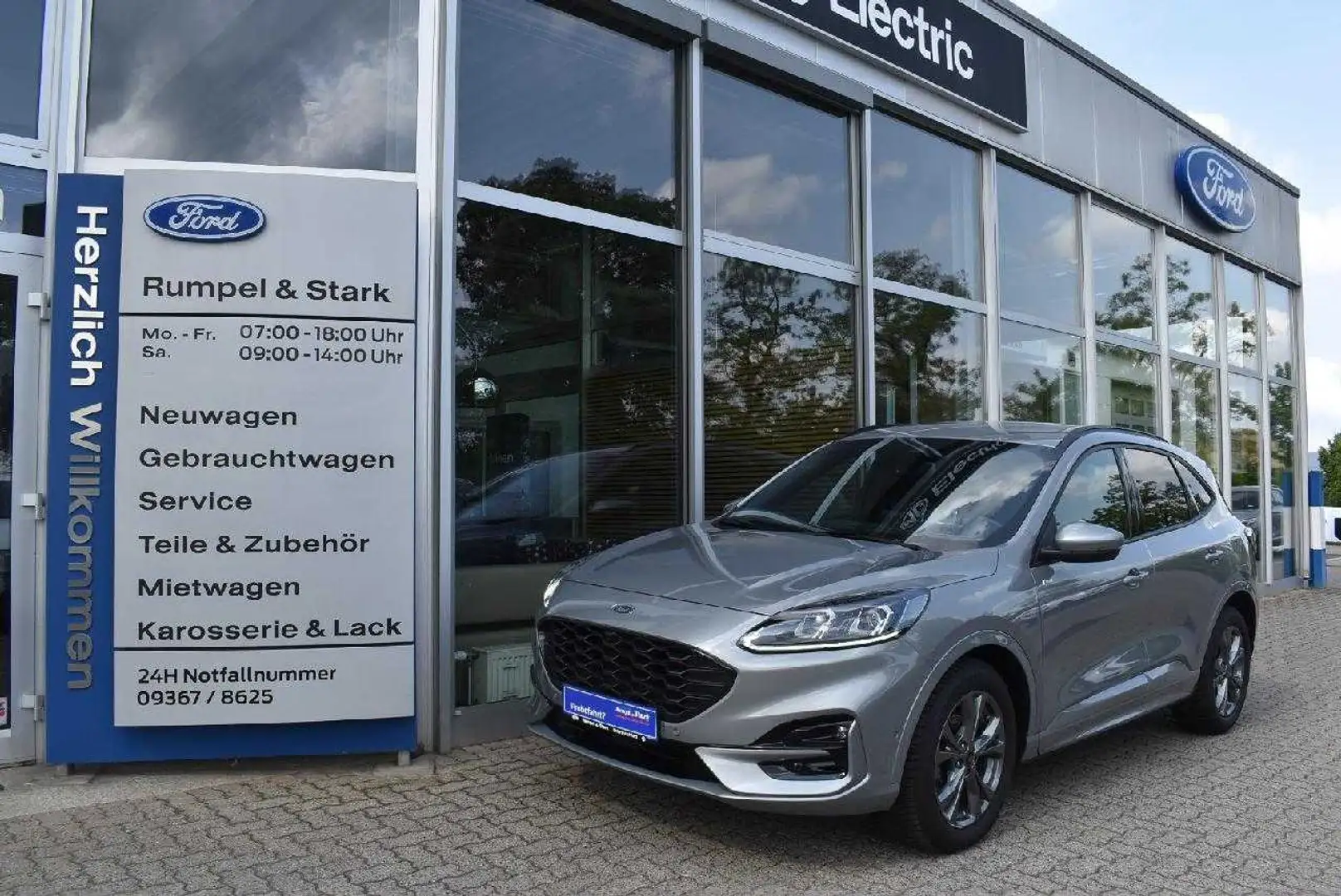 Ford Kuga ST-Line X Zilver - 1