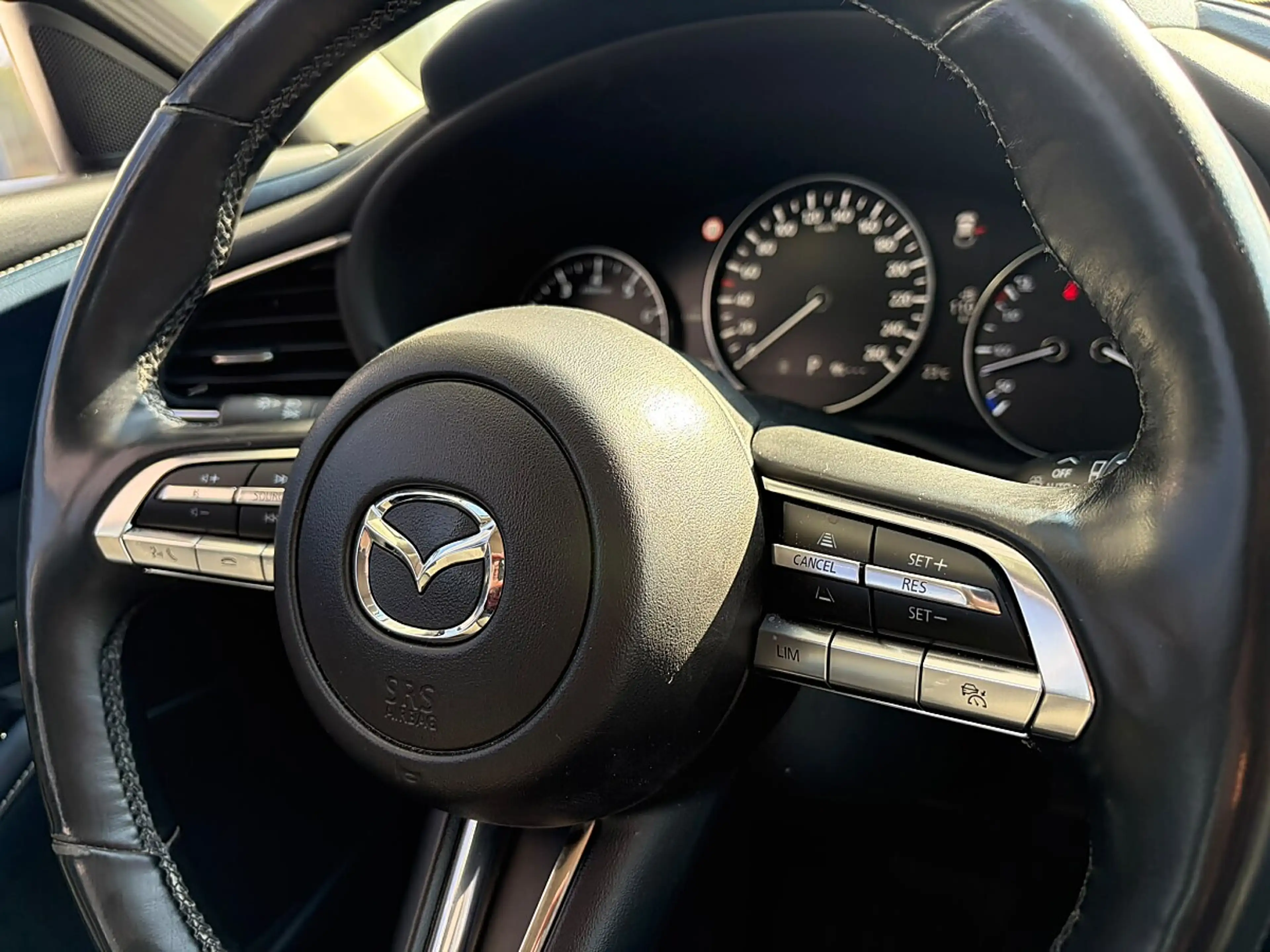 Mazda CX-30 G122 Comfort+ Aut. / ACC / Winterpaket — photo 11
