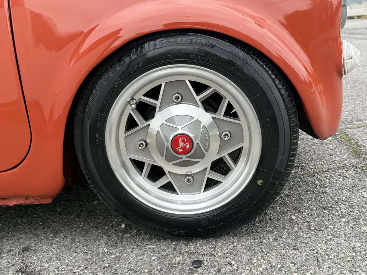 Fiat 500R completamente restaurata, foto 6