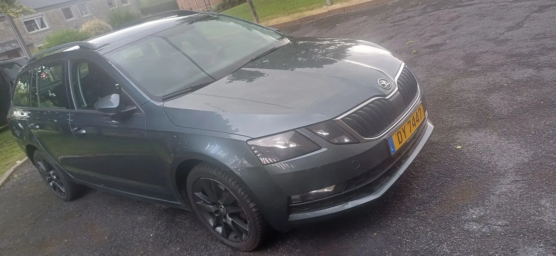 Skoda Octavia SW 1.5 TSI  150cv essence  (EU6.2) documents  luxe - 2