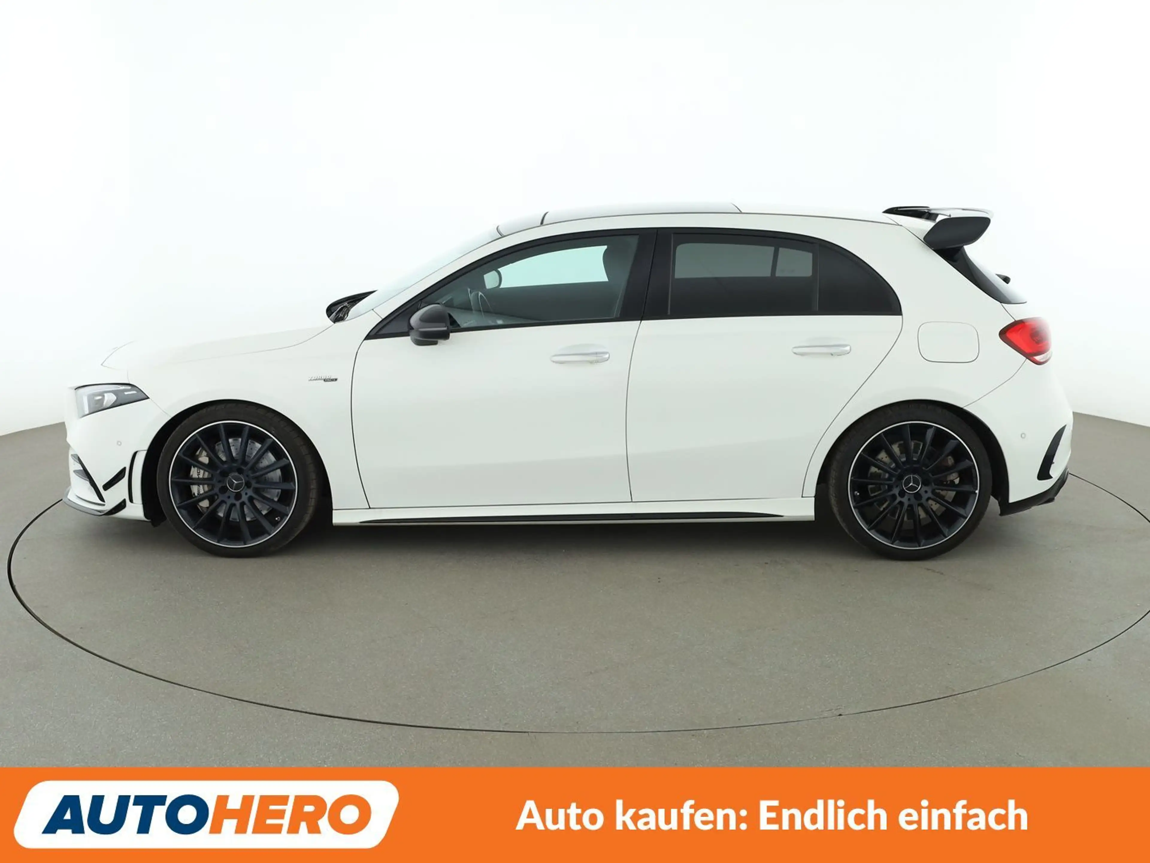 Mercedes-Benz A 35 AMG A 35 AMG 4Matic Aut.*NAVI*VC*LED*ACC*CAM*PDC*SHZ* — photo 3