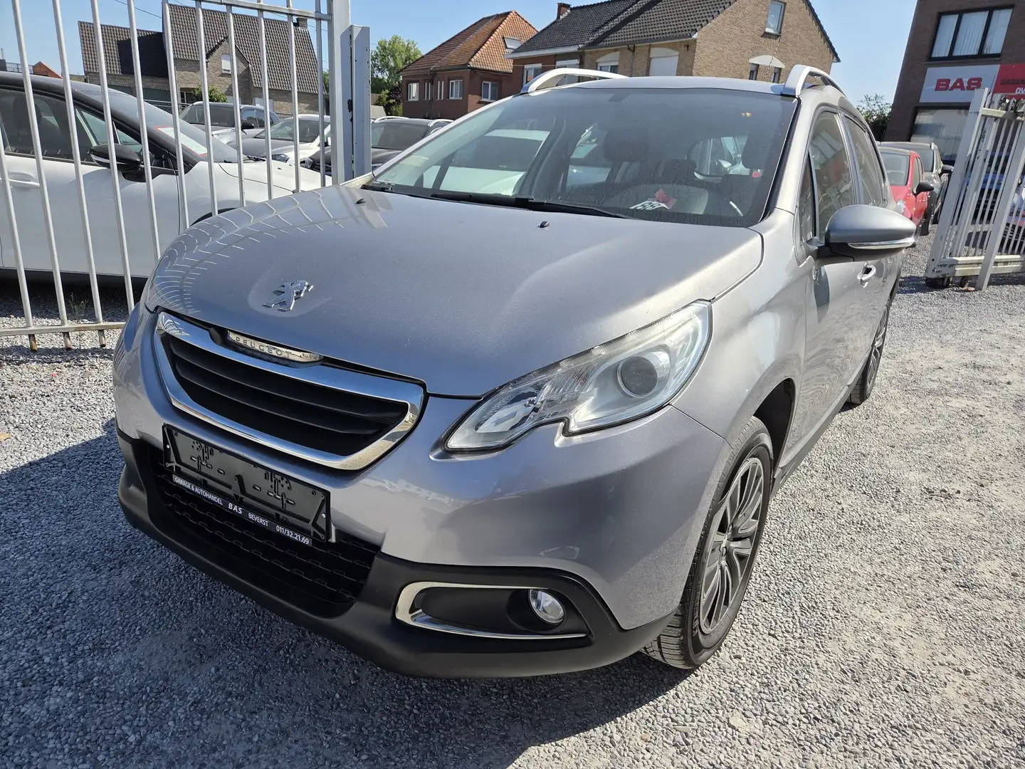 Peugeot 2008 1.2i☆1jOMNIUMGARANTIE☆NAVI☆CRUISE☆GROOT ONDERHOUD Grijs - 1