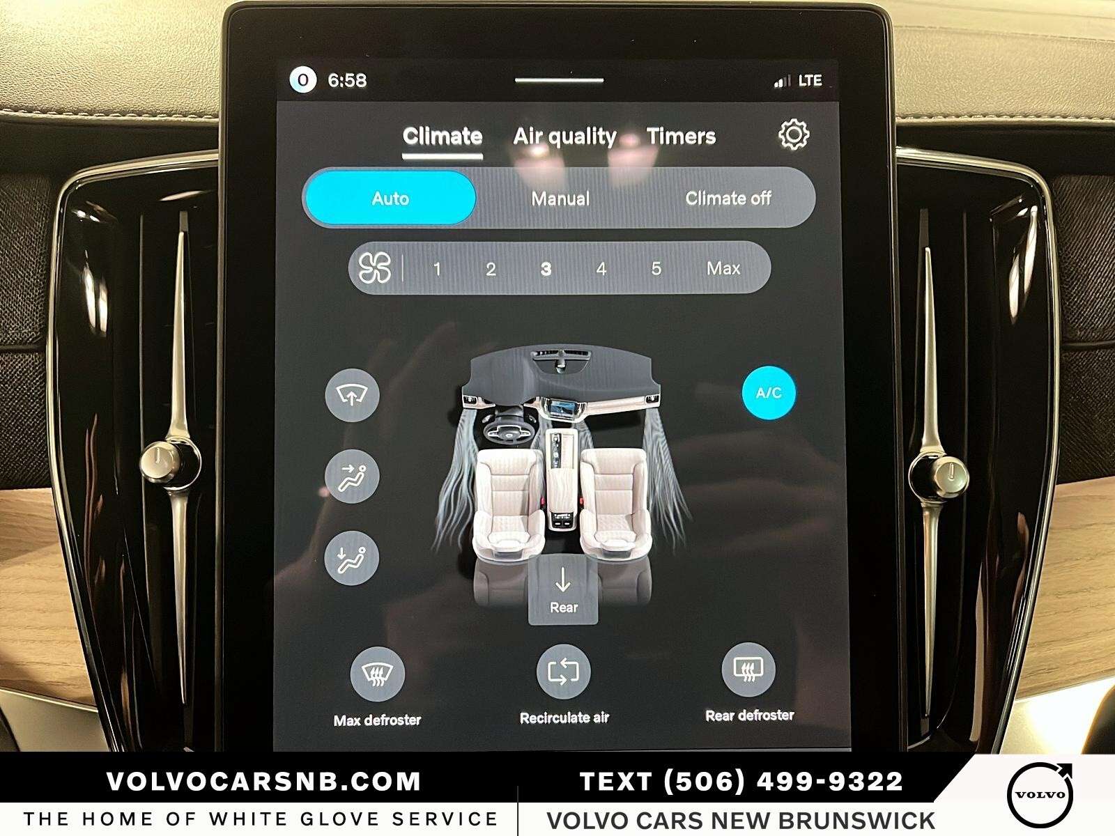 2026 Volvo XC90 B6 Core Bright Theme| thumb 11