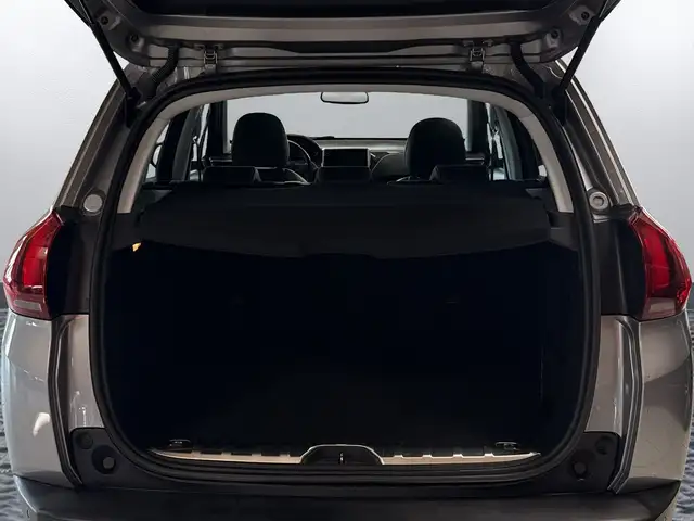 Peugeot 2008 view 10