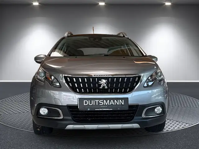 Peugeot 2008 view 8