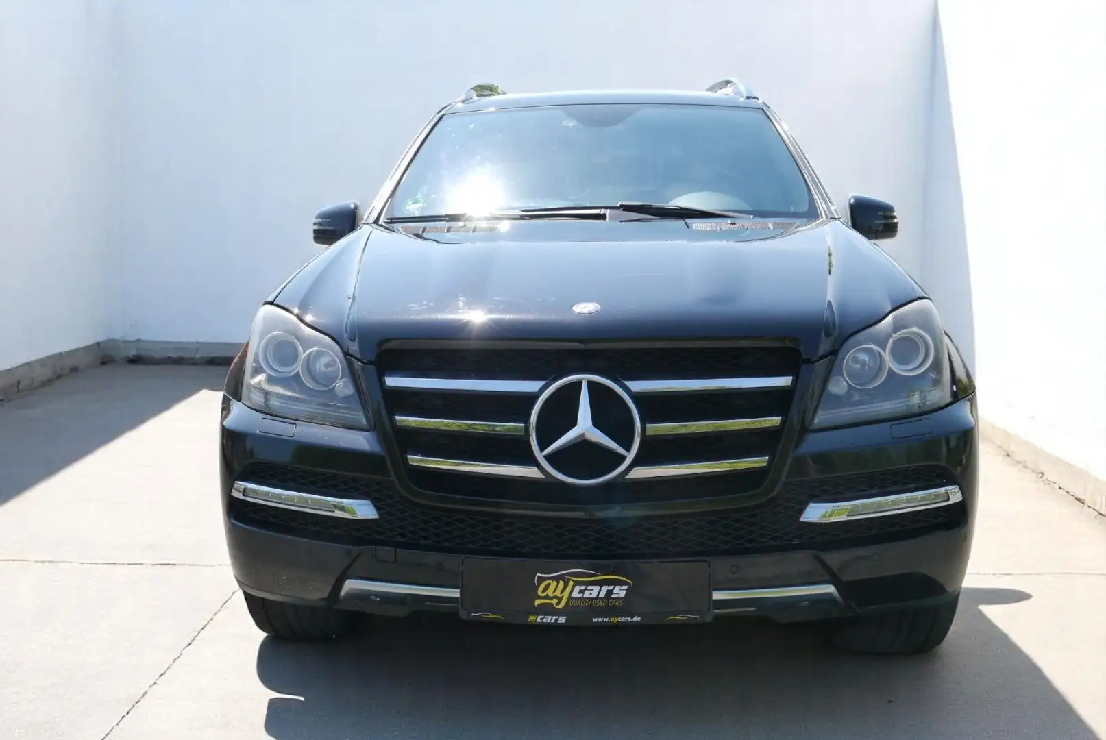 Mercedes-Benz GL 500 /550 4Matic Grand Edition , Offroad Schwarz - 2