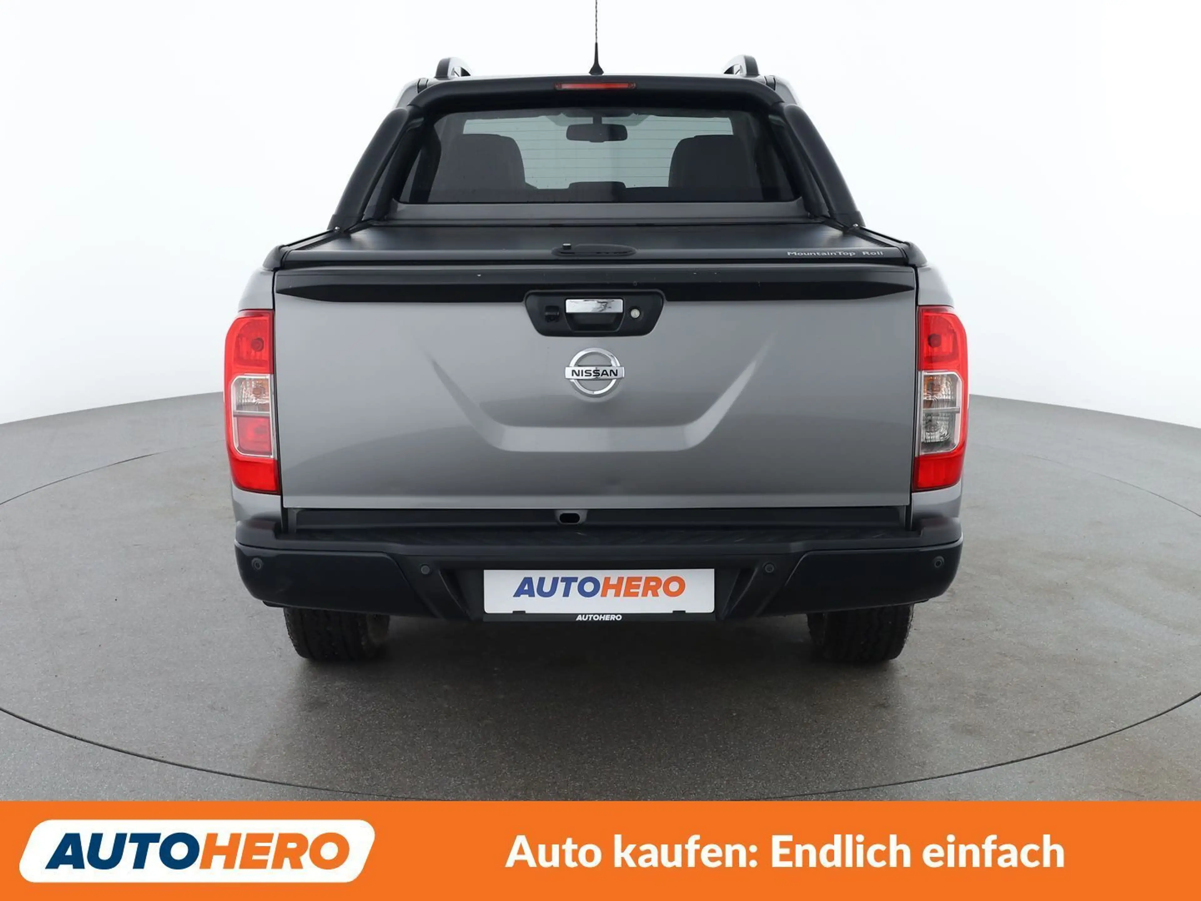 Nissan Navara 2.3 dCi N-Guard Double Cab 4x4 — photo 5