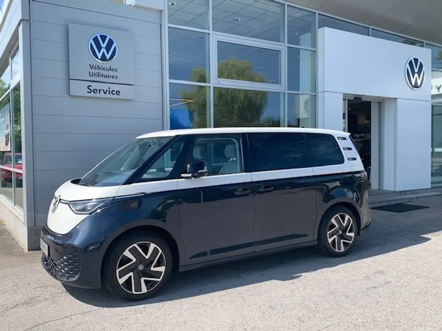 Volkswagen ID. Buzz PRO 150KW / 82kWh Blu/Azzurro - 1