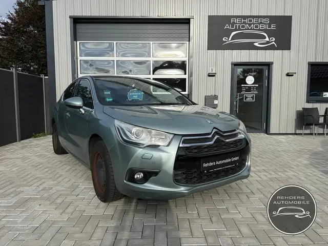 Citroen DS4 SoChic SHZ Tempo PDC Xenon Navi Totwinkel