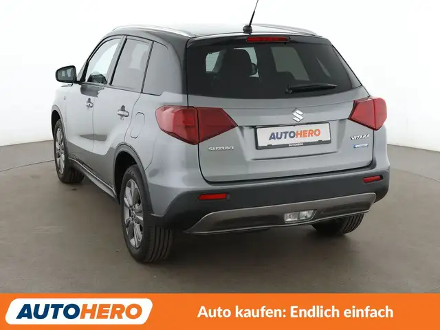 Suzuki Vitara view 4