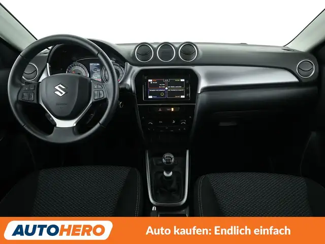 Suzuki Vitara view 12