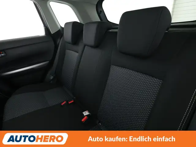 Suzuki Vitara view 14