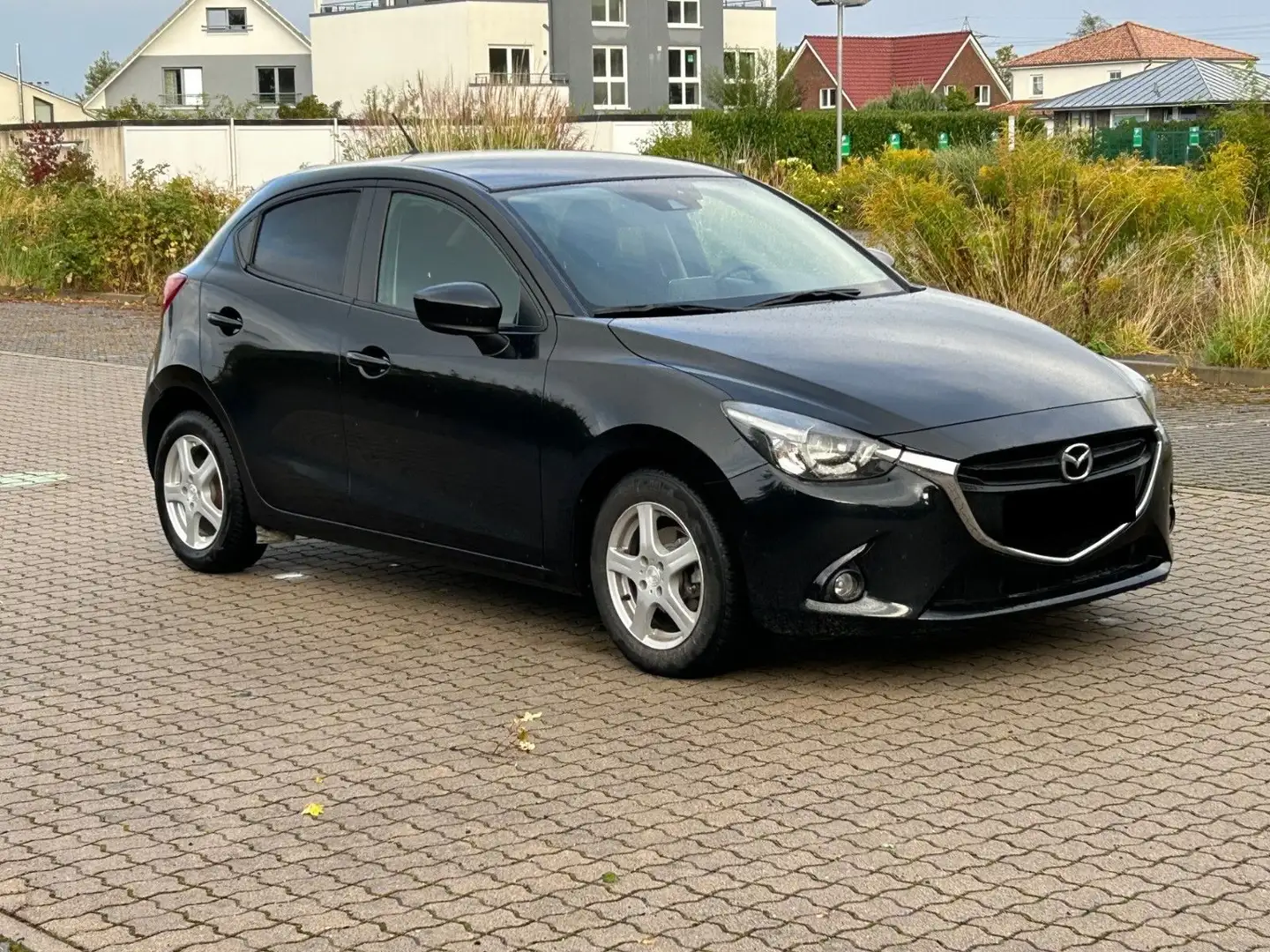 Mazda 2 Lim. Exclusive-Line *Navi* *Spurhalter.* Schwarz - 2