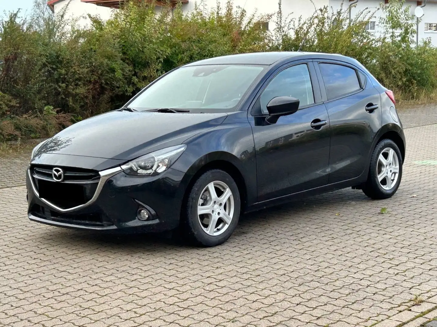 Mazda 2 Lim. Exclusive-Line *Navi* *Spurhalter.* Schwarz - 1