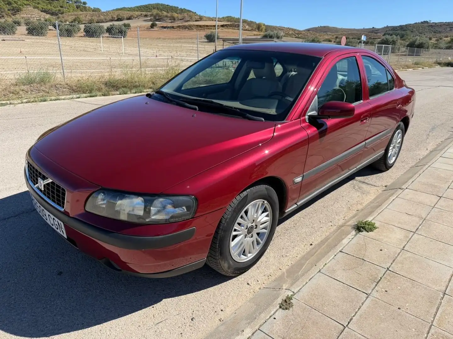 Volvo S60 2.4 170 Burdeos - 1