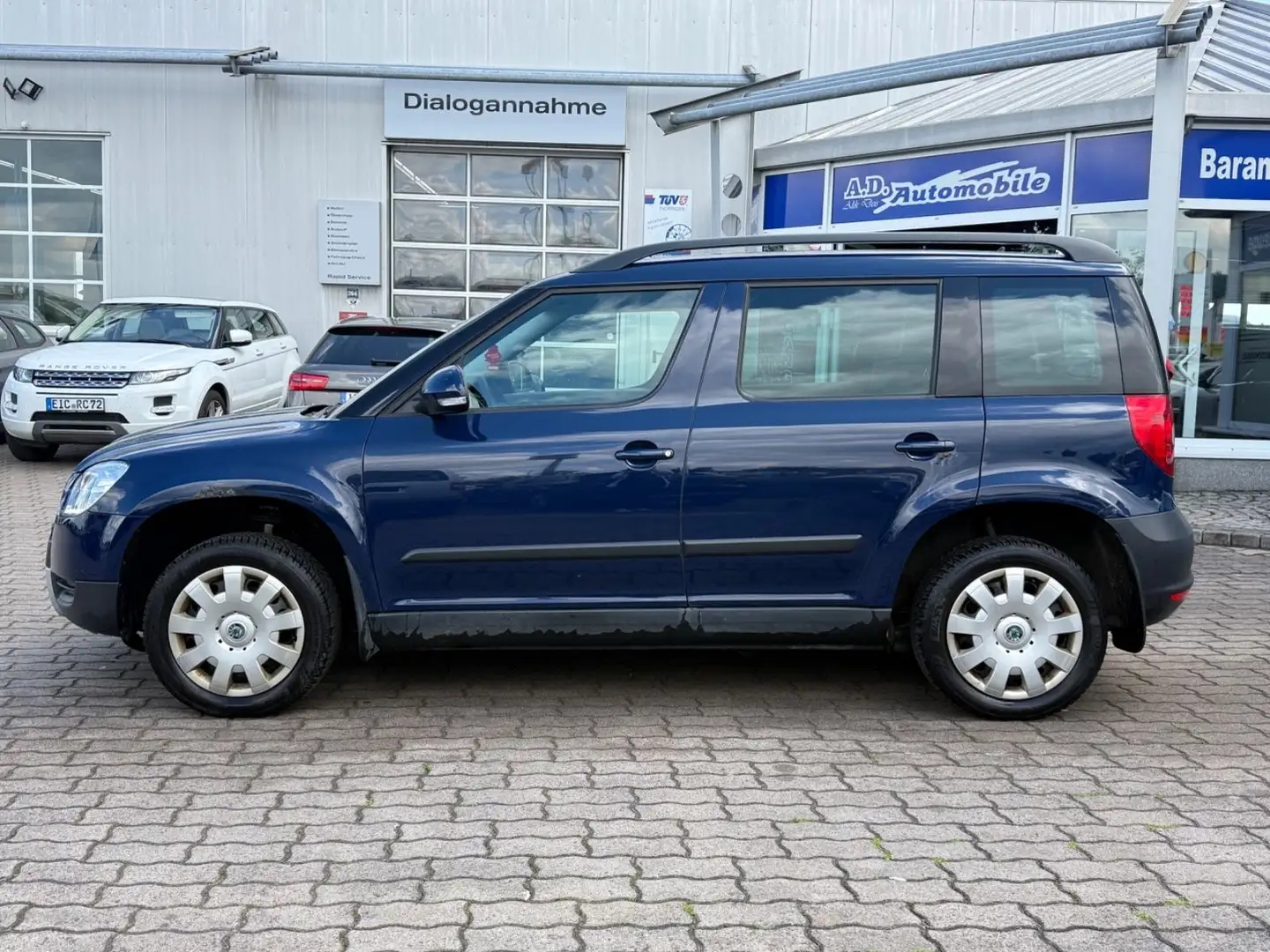 Skoda Yeti Active Plus Edition Bleu - 2